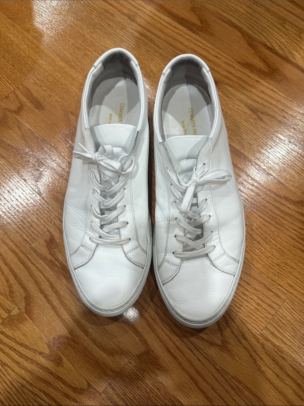 Common Projects White Leather Low-Top Sneakers
